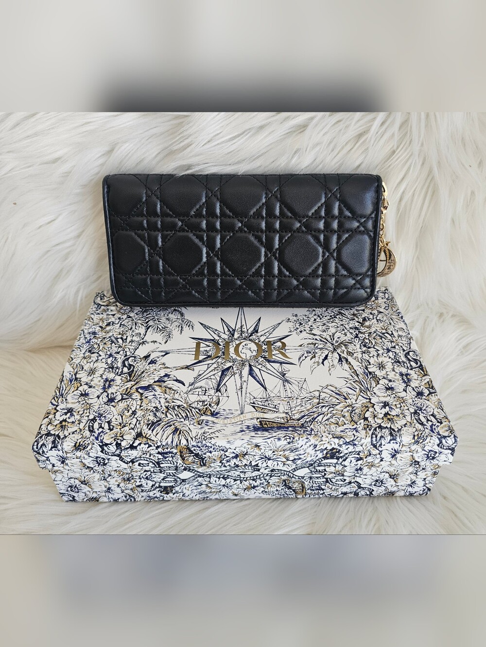 🖤 Lady Dior Wallet 🖤 - Picture 13 of 14